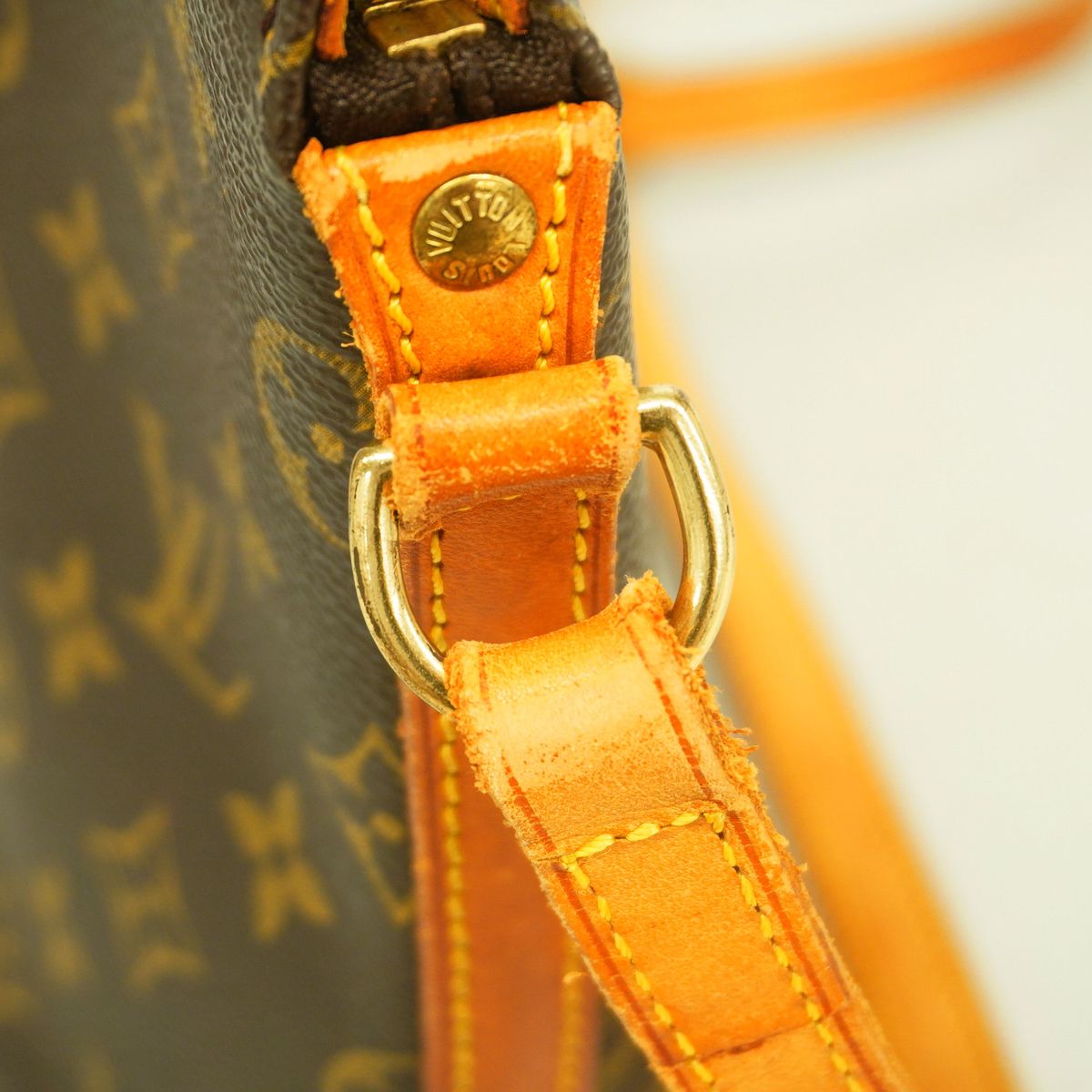 Louis Vuitton Shoulder Bag Monogram Drew Brown — view 6