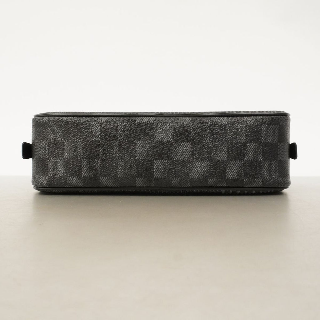 Louis Vuitton Pouch Damier Graphite Trousse Toilette GM Black — view 3