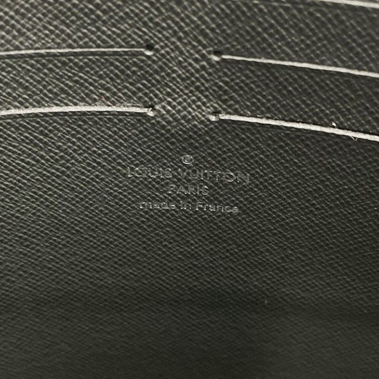 Louis Vuitton Clutch Pochette Voyage MM Ardoise Taiga Second Silver — view 8