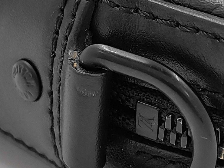 Louis Vuitton Shoulder Bag Monogram Shadow Duo Messenger Black Leather — view 5