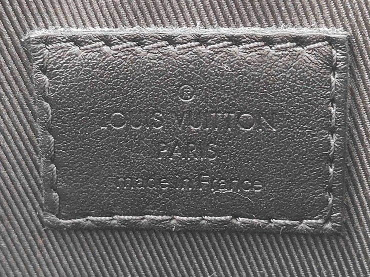 Louis Vuitton Shoulder Bag Monogram Shadow Duo Messenger Black Leather — view 7