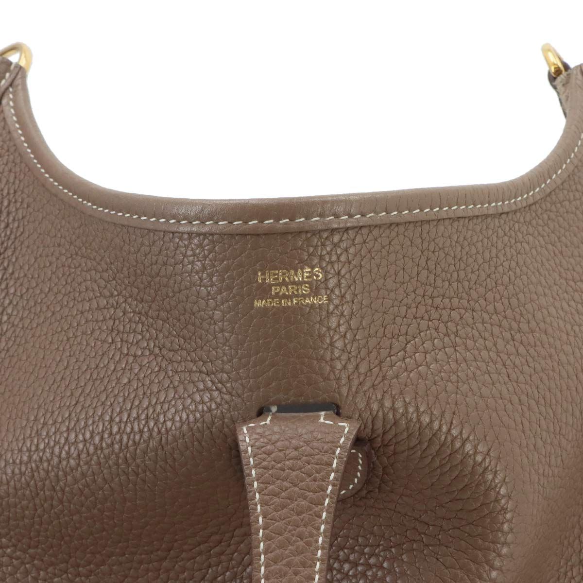 Hermes Evelyne 3 PM Shoulder Bag Taurillon Clemence Etoupe Gold — view 7