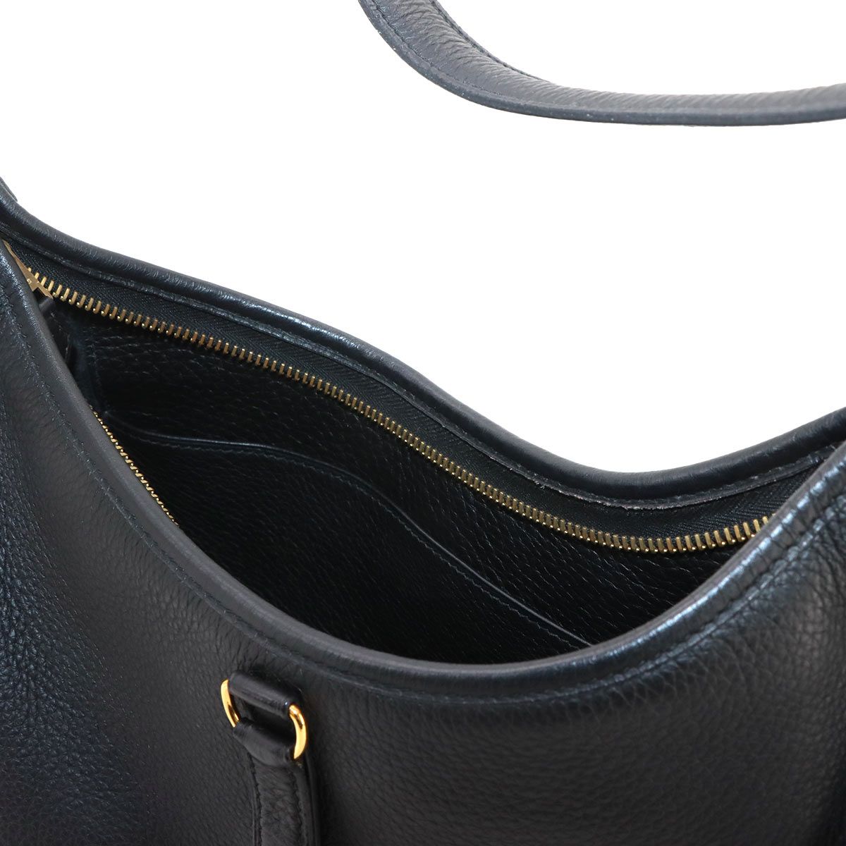Hermes Trim 31 Shoulder Bag Taurillon Clemence Black Gold — view 8