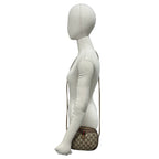 Gucci Vintage Sherry Line GG Logo Leather Shoulder Bag Pochette Brown — view 2