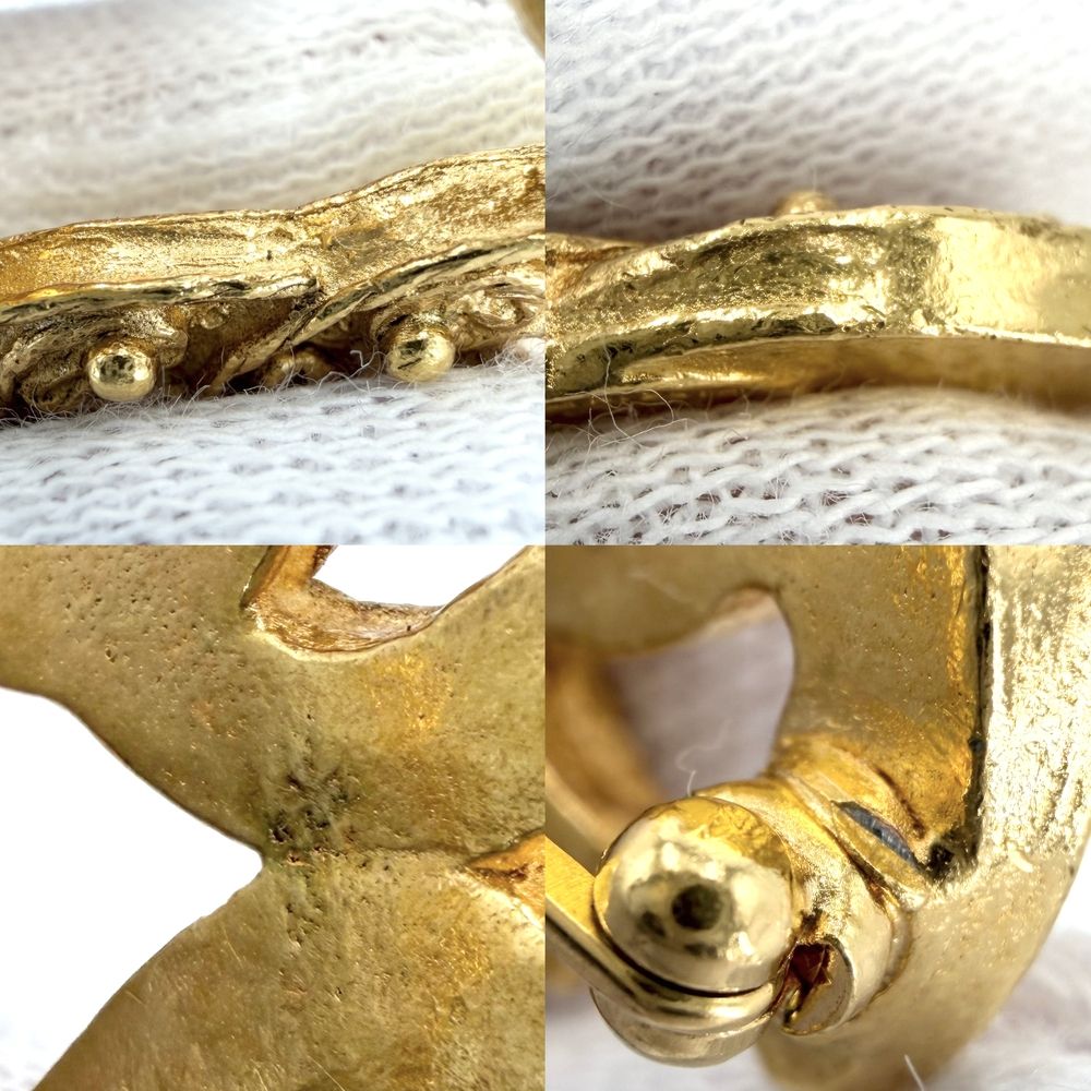 Chanel Brooch CC Logo Triple Coco Accessory Vintage Gold Plated — view 5