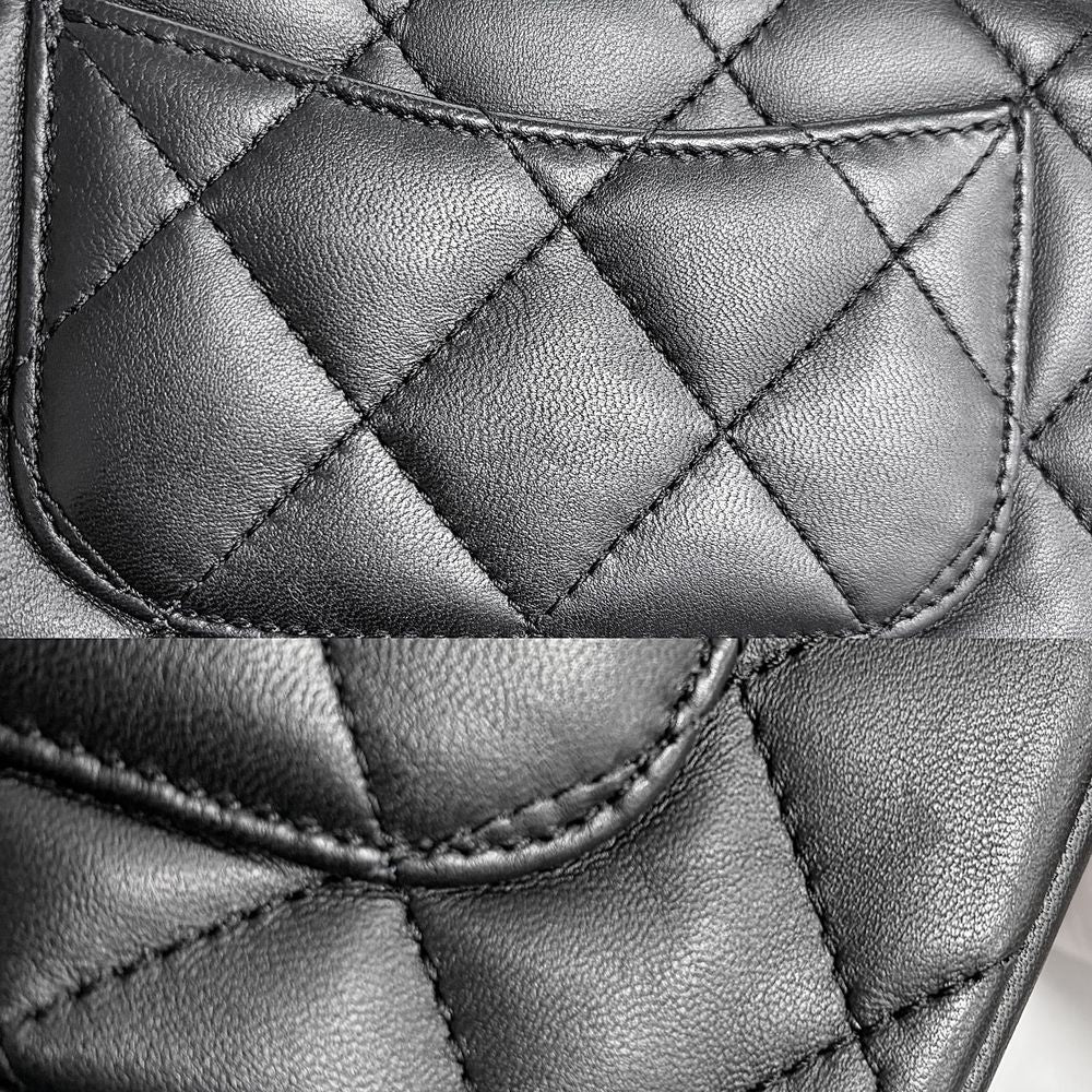 Chanel Shoulder Bag Heart Charm Mini Quilted Chain Turnlock Crossbody Mini CC — view 7