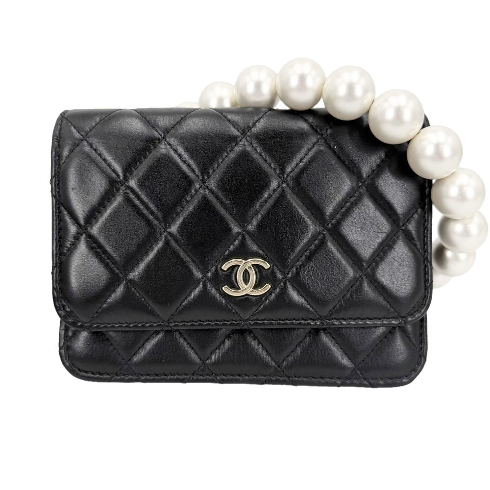 Chanel Chain Wallet Quilted CC Logo Shoulder Bag Crossbody Leather Faux Pearl