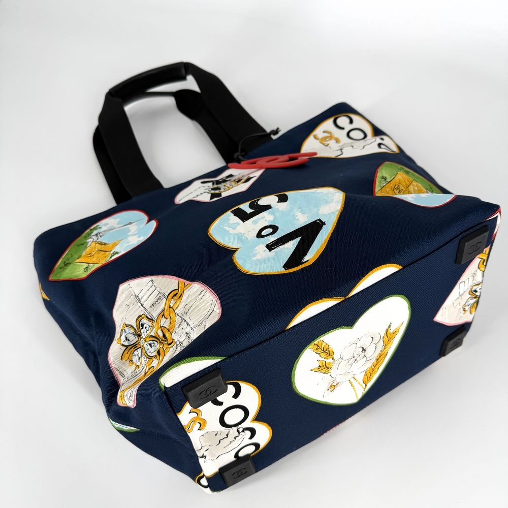 Chanel Tote Valentine Heart Handbag CC Logo Shoulder Canvas Navy Silver Vintage — view 3
