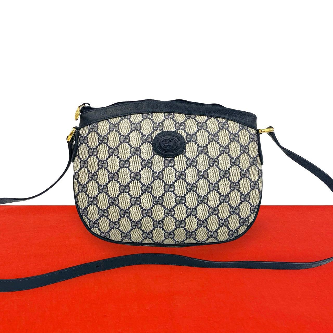 Gucci Vintage GG Pattern Logo Leather Shoulder Bag Pochette Crossbody Navy