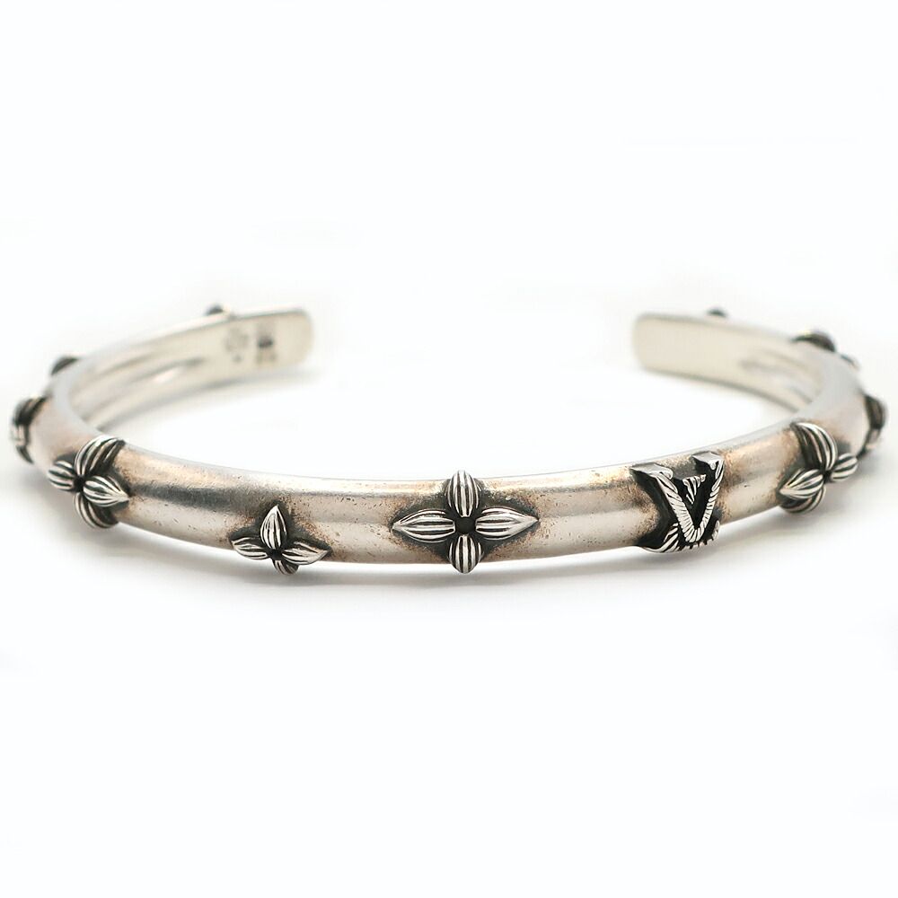 Louis Vuitton Ten Bangle Calfskin LV Whisper Silver M Accessory Bracelet