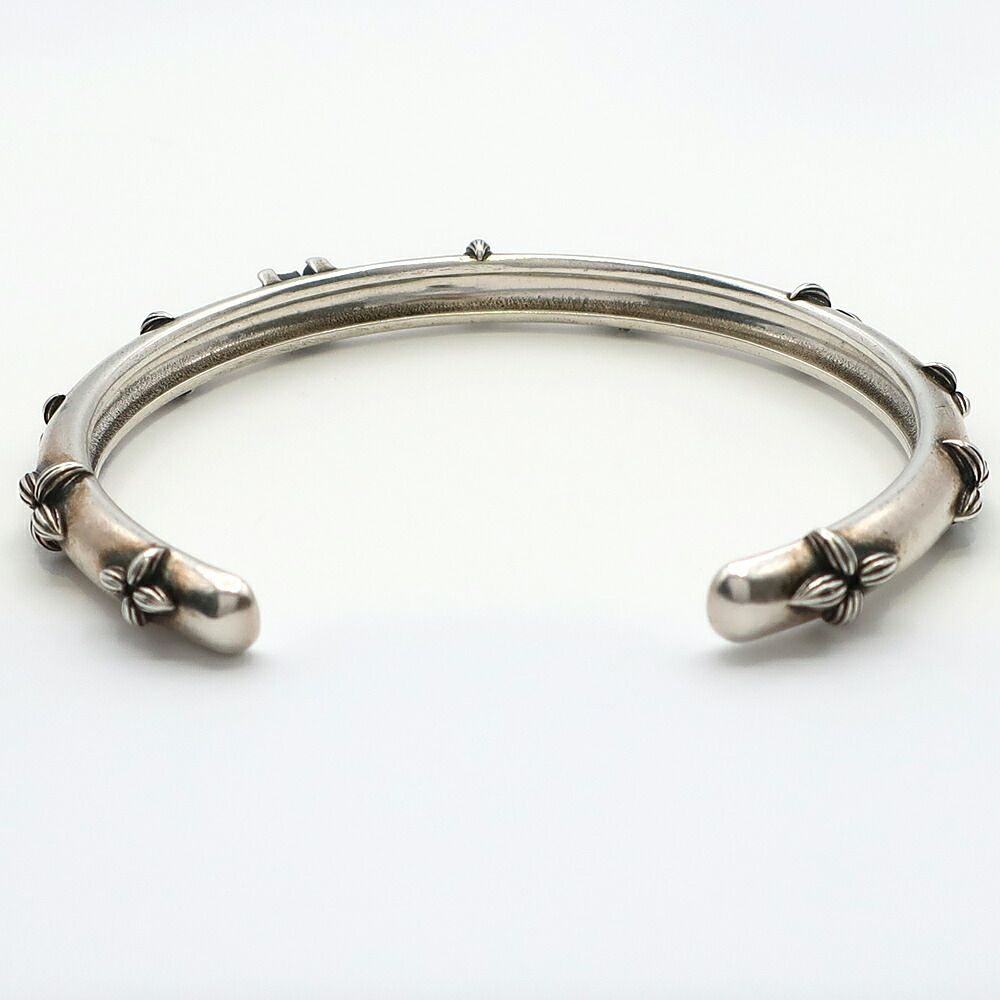 Louis Vuitton Ten Bangle Calfskin LV Whisper Silver M Accessory Bracelet — view 5