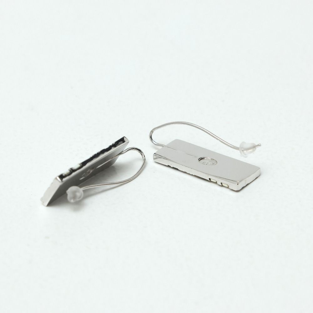 Dior Earrings Trotter Plate 2 Numbering — view 3
