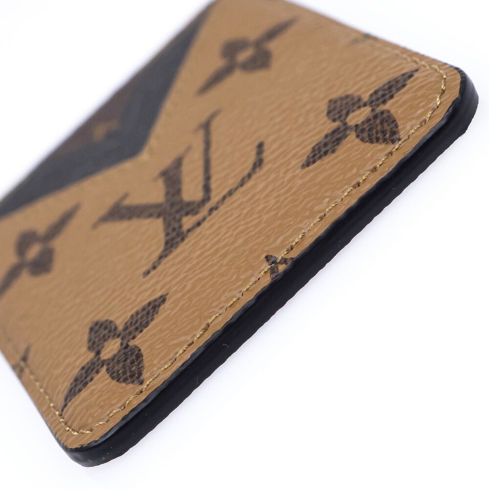 Louis Vuitton Monogram Reverse Card Case Magnet Magsafe — view 5