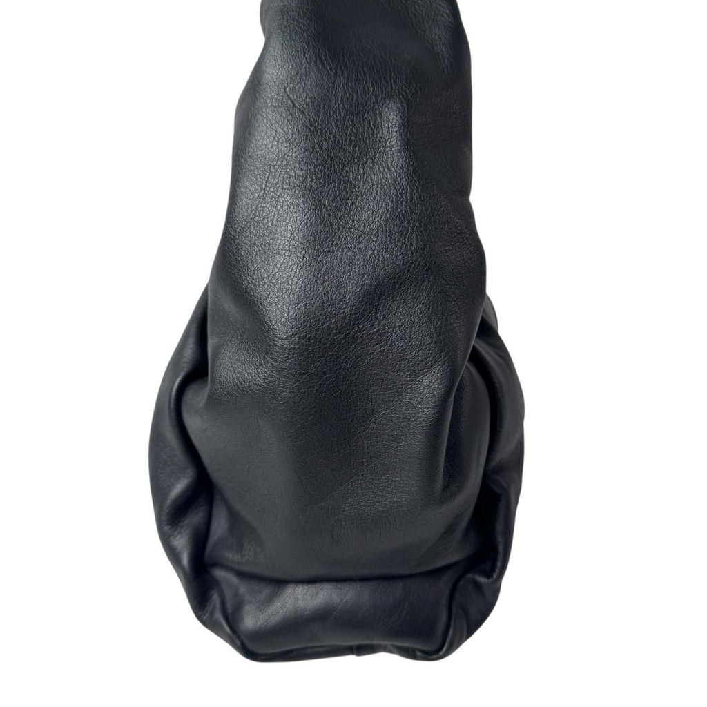 Bottega Veneta the Shoulder Pouch Gathered One Handbag Leather — view 4