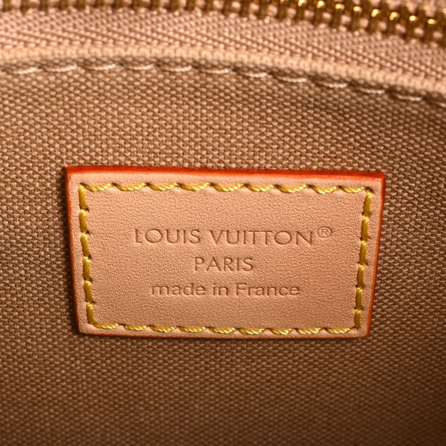 Louis Vuitton Bag On The Go PM — view 7