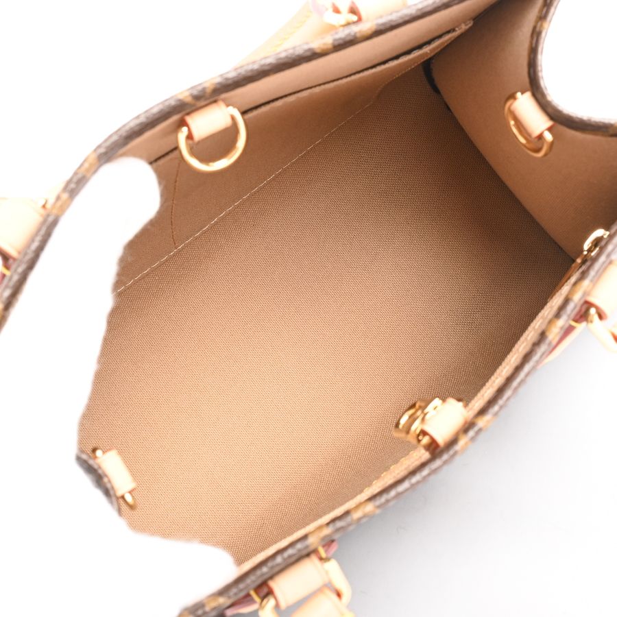 Louis Vuitton Bag On The Go PM — view 4