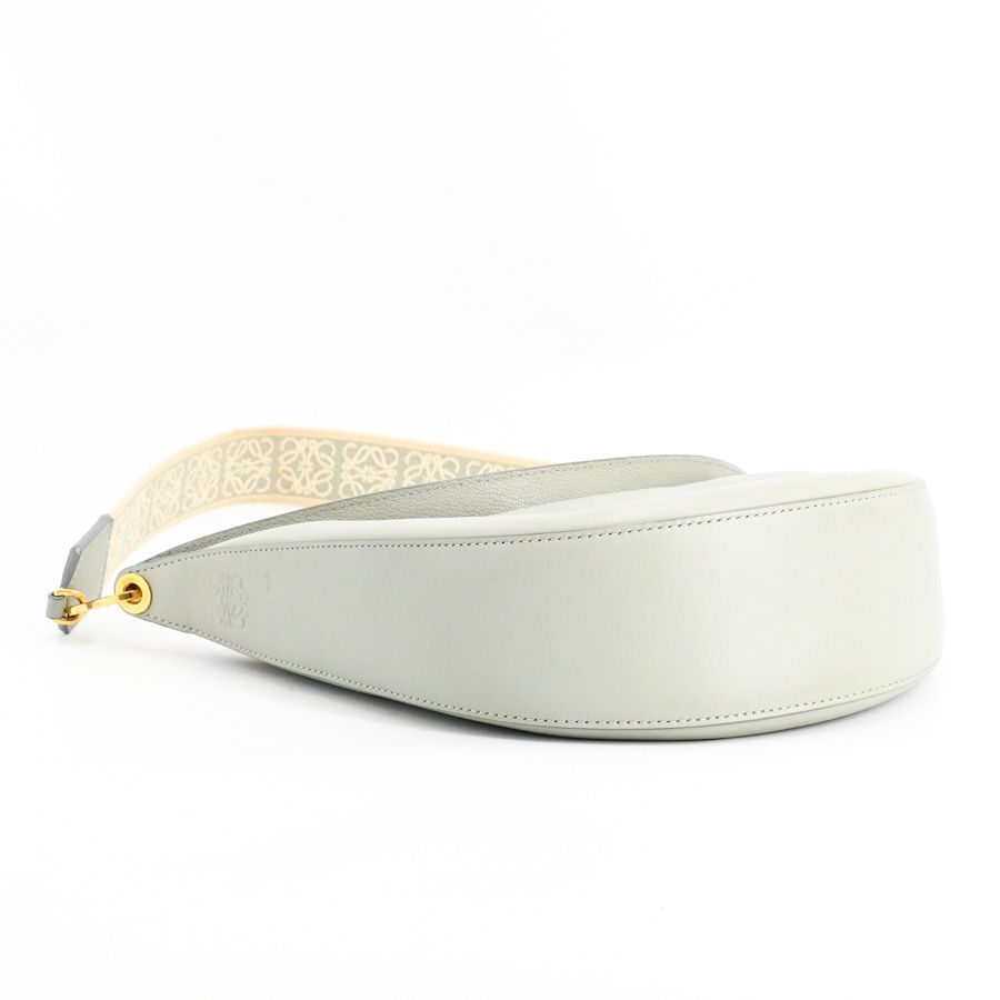 Loewe Shoulder Bag Luna Small — view 5