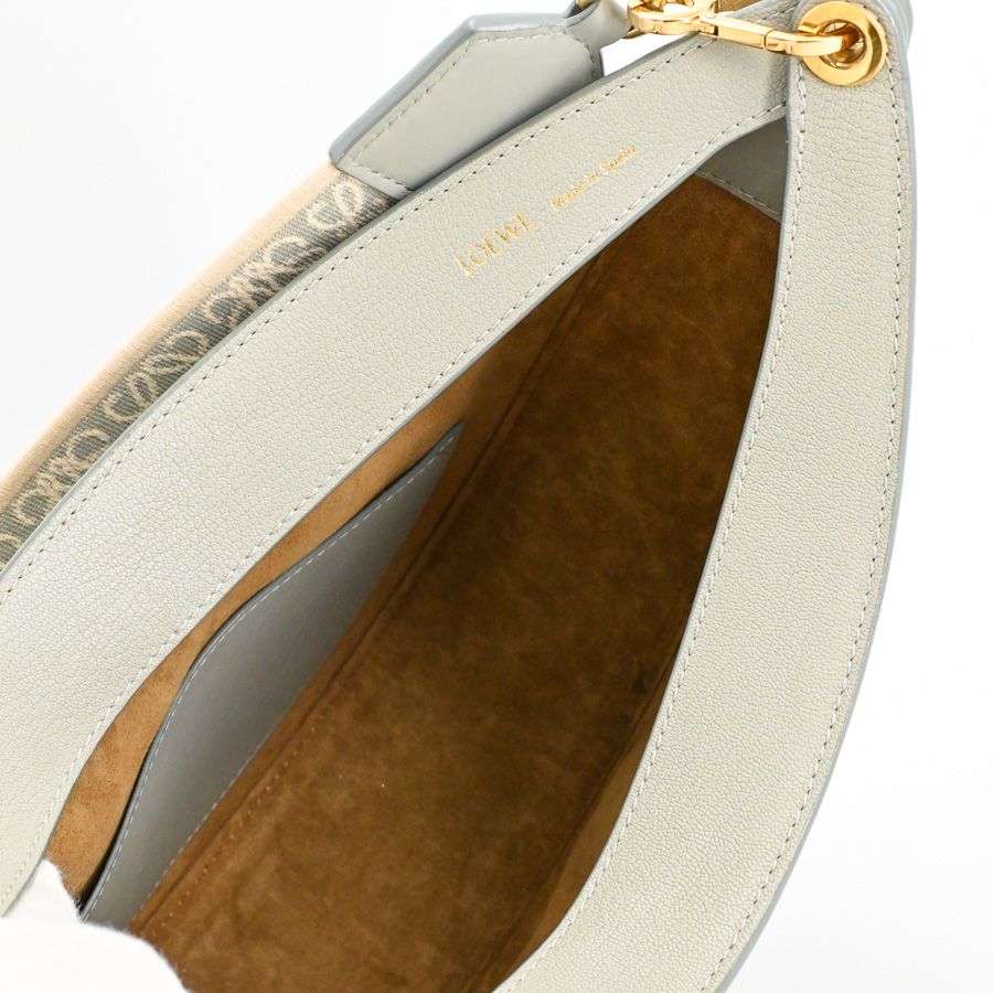 Loewe Shoulder Bag Luna Small — view 4