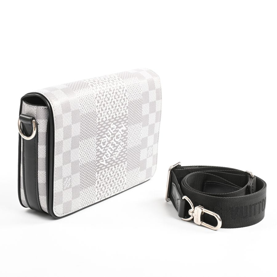 Louis Vuitton Shoulder Bag Studio Messenger — view 2