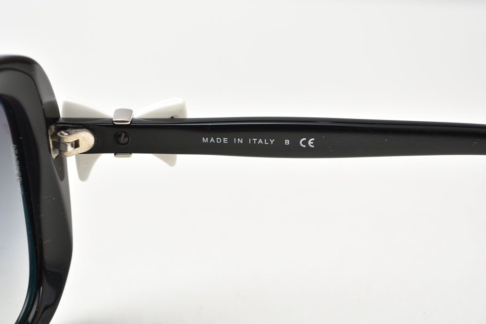 Chanel Sunglasses Eyewear CC Logo Ribbon Motif White Black Acetate — view 6