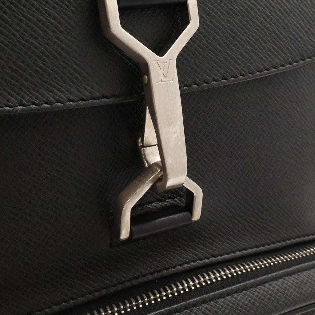 Louis Vuitton Taiga Cassiar Backpack Ardoise Black — view 6