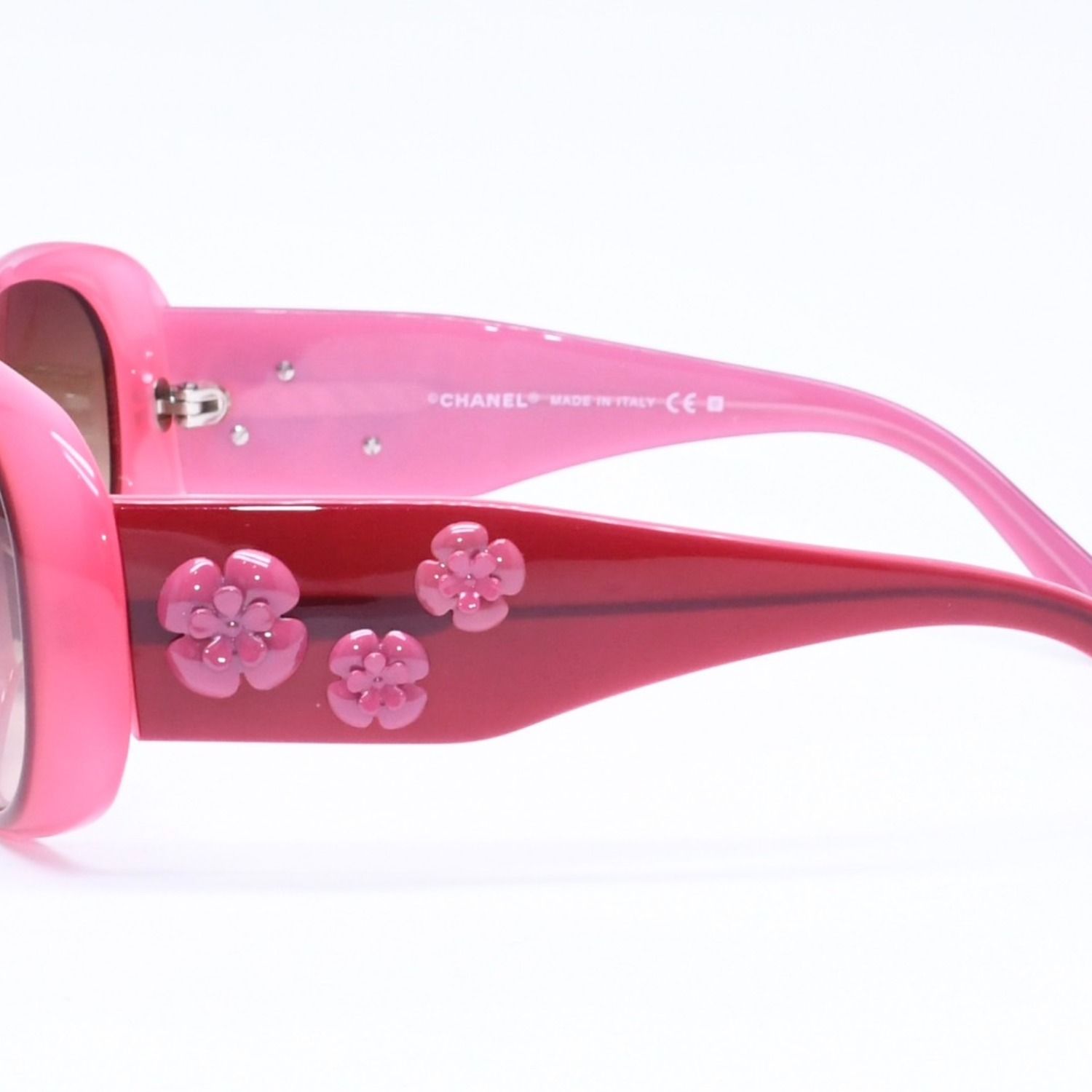 Chanel Sunglasses Eyewear CC Logo Camellia Pink — view 5