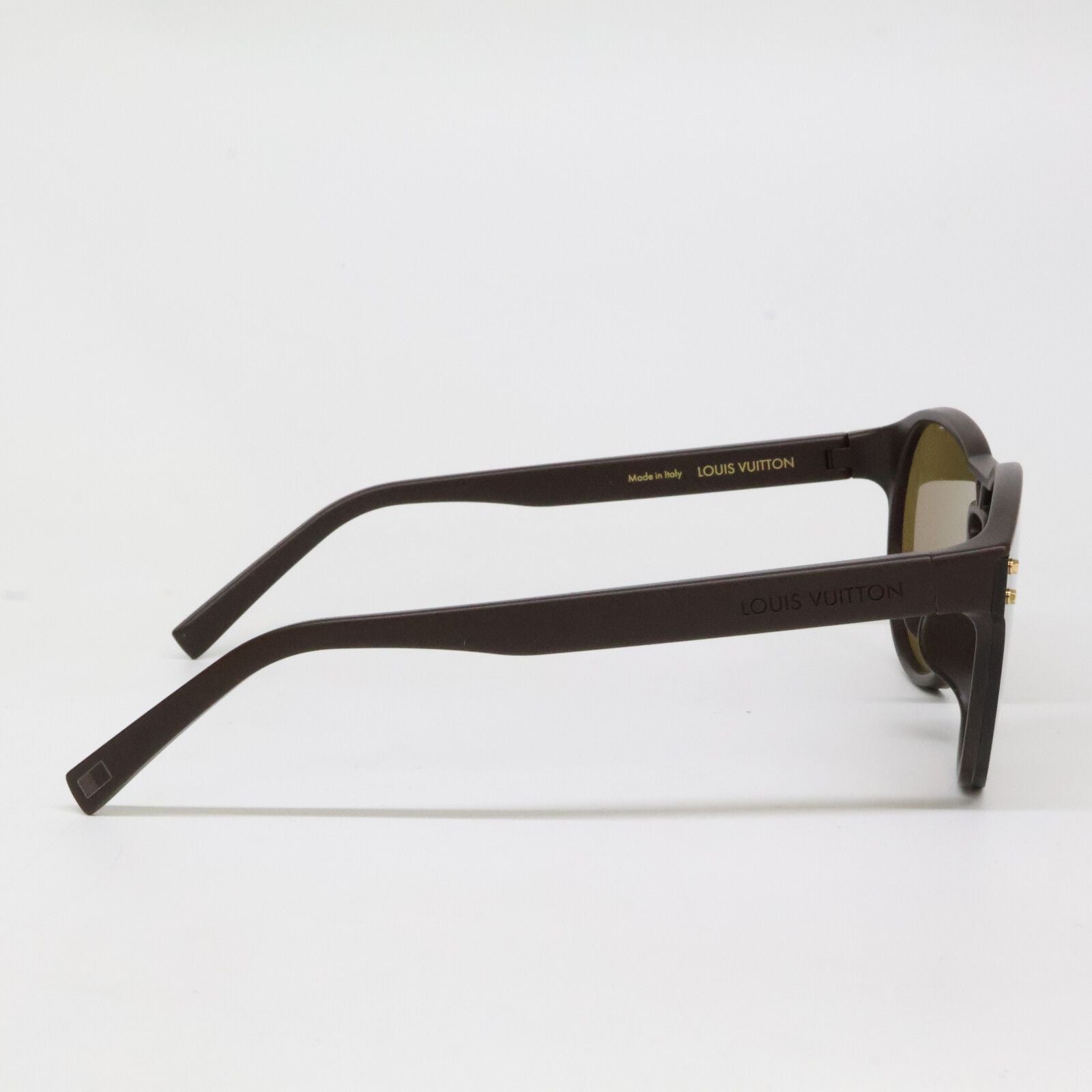 Louis Vuitton Sunglasses LV Waimea Round Eyewear — view 3