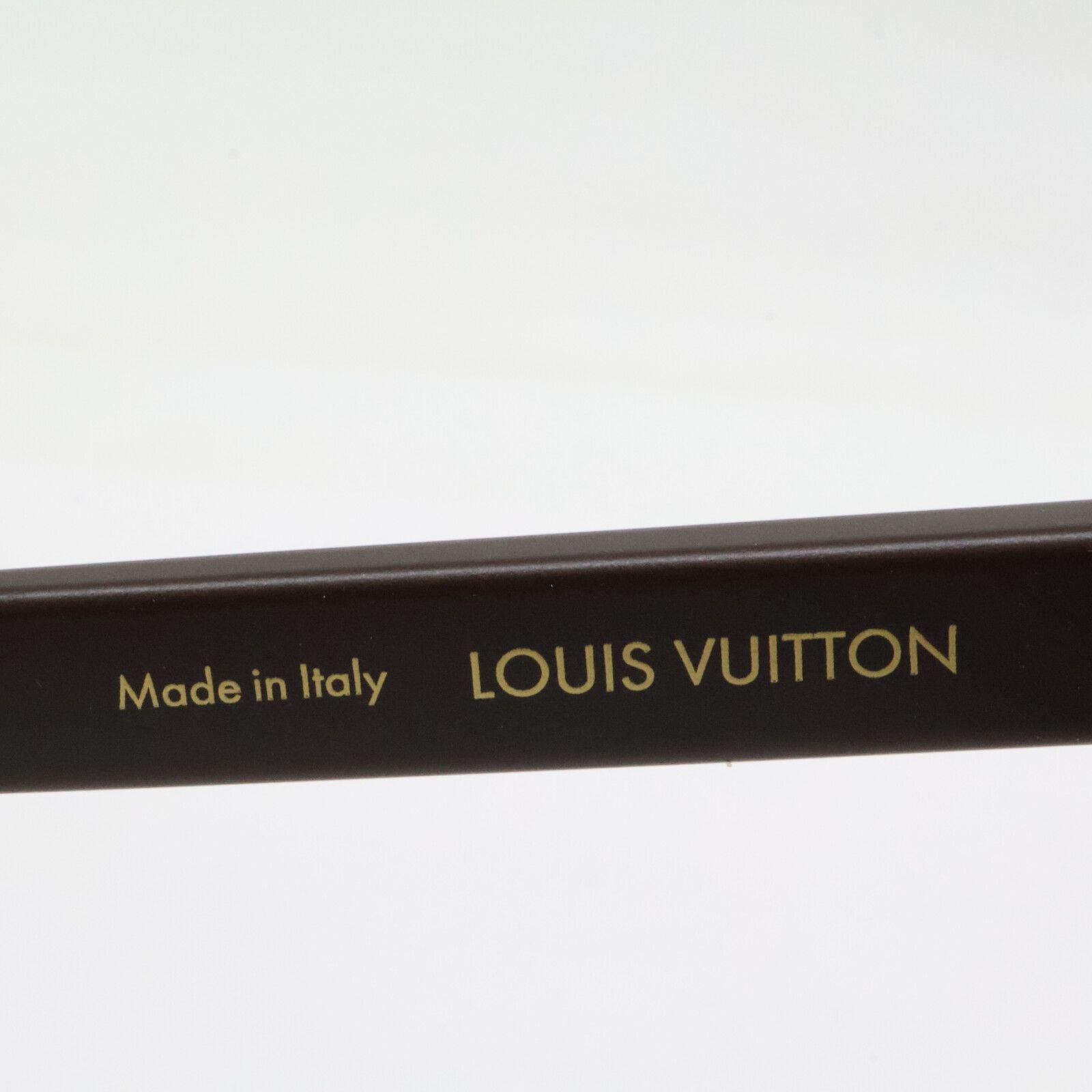 Louis Vuitton Sunglasses LV Waimea Round Eyewear — view 6
