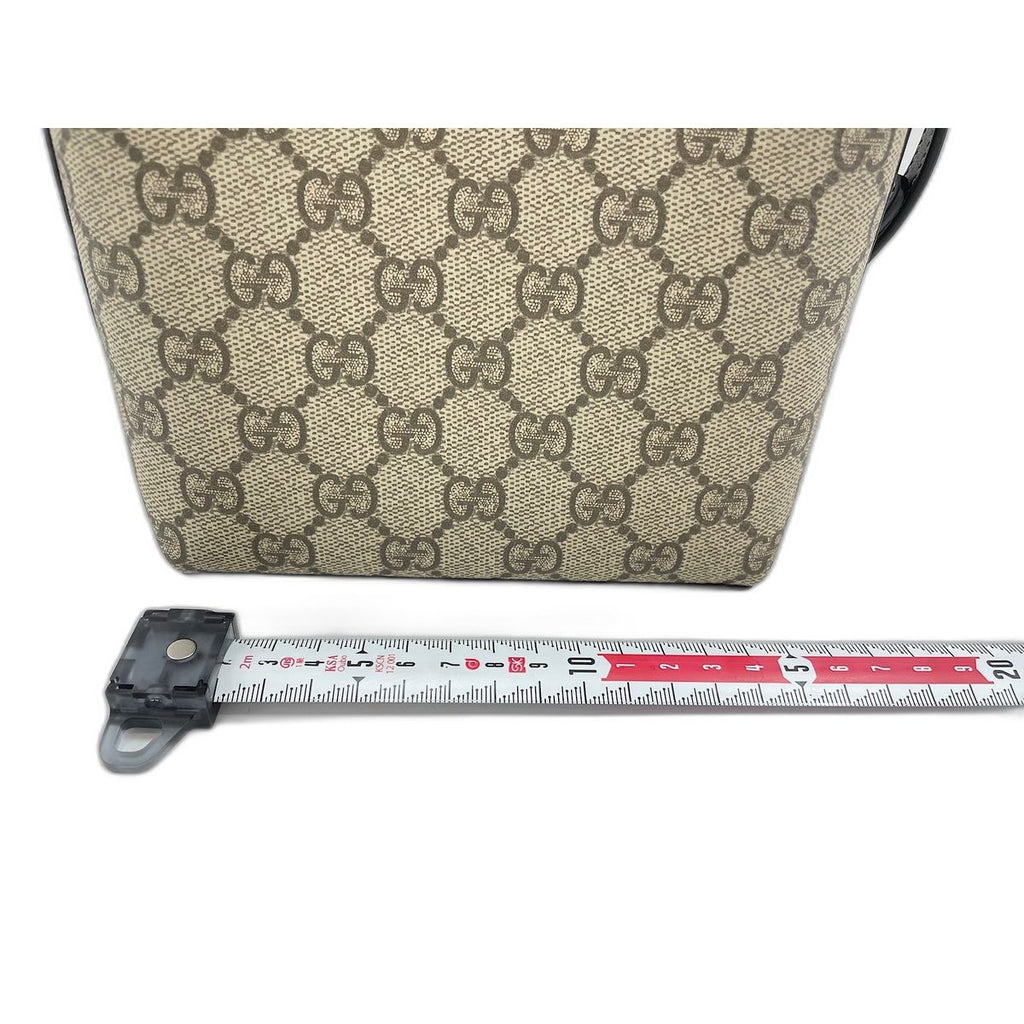 Gucci Shoulder Bag GG Emblem — view 3