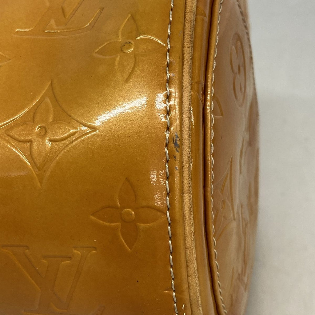 Louis Vuitton Handle Vernis Bedford Beige Handbag — view 8