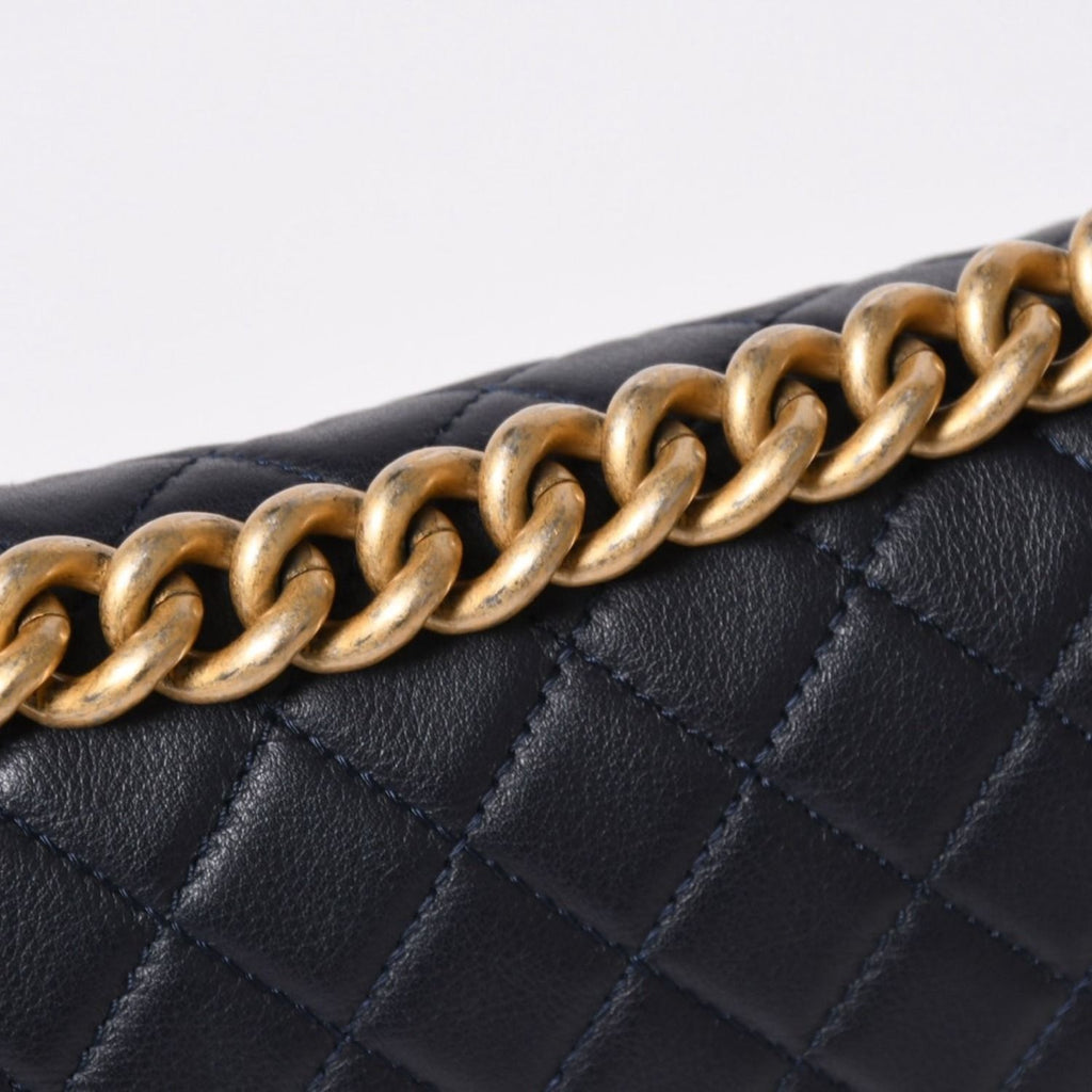 Chanel Boy 25 Chain Shoulder Bag CC Logo Lambskin Navy — view 8
