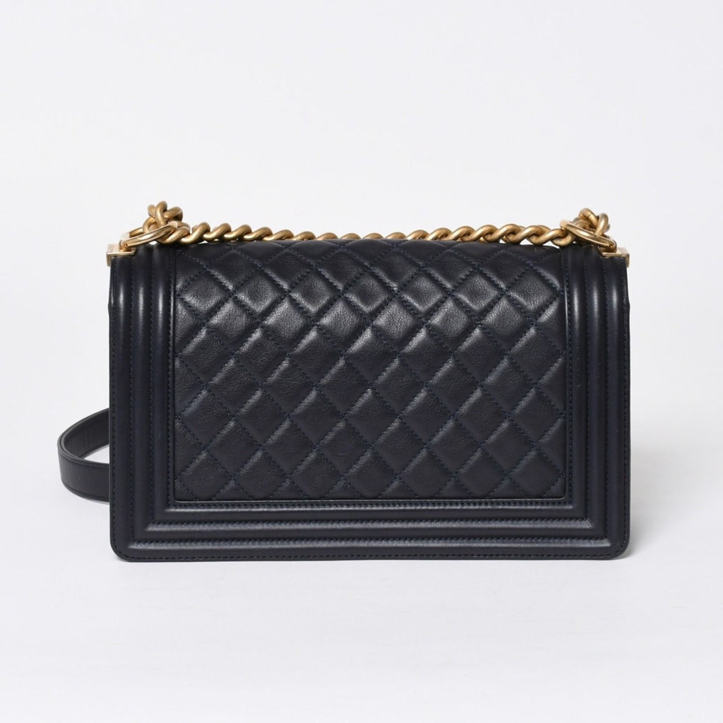 Chanel Boy 25 Chain Shoulder Bag CC Logo Lambskin Navy — view 2