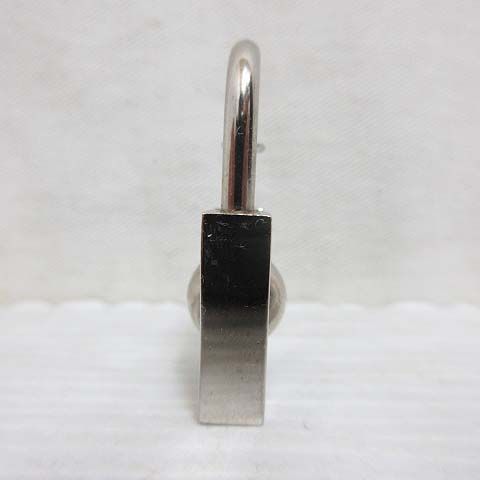 Hermes Limited in Search of the Unknown Beauty of the Earth Cadena Charm — view 5
