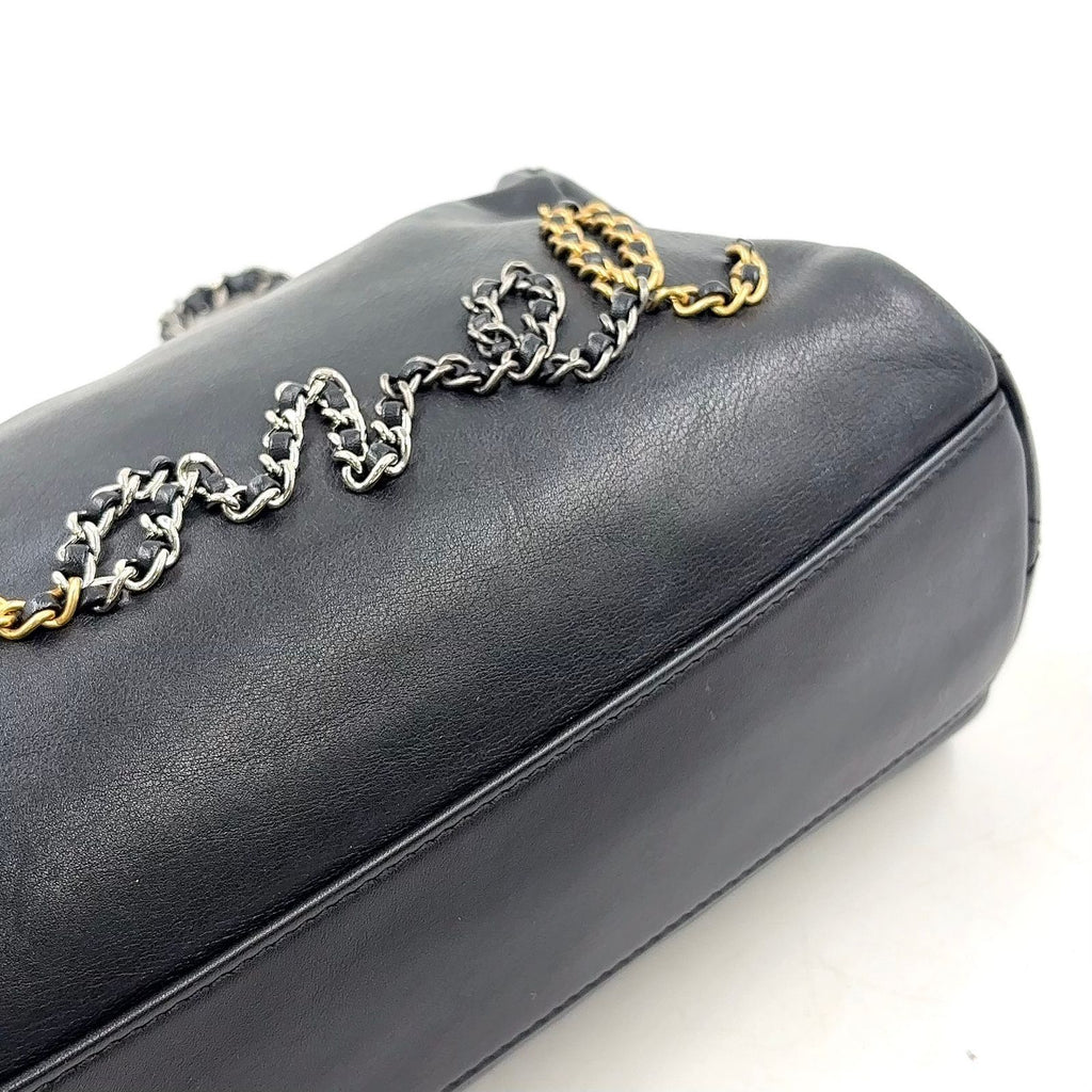 Chanel Logo Mark Leather Black Shoulder Bag Silver — view 8