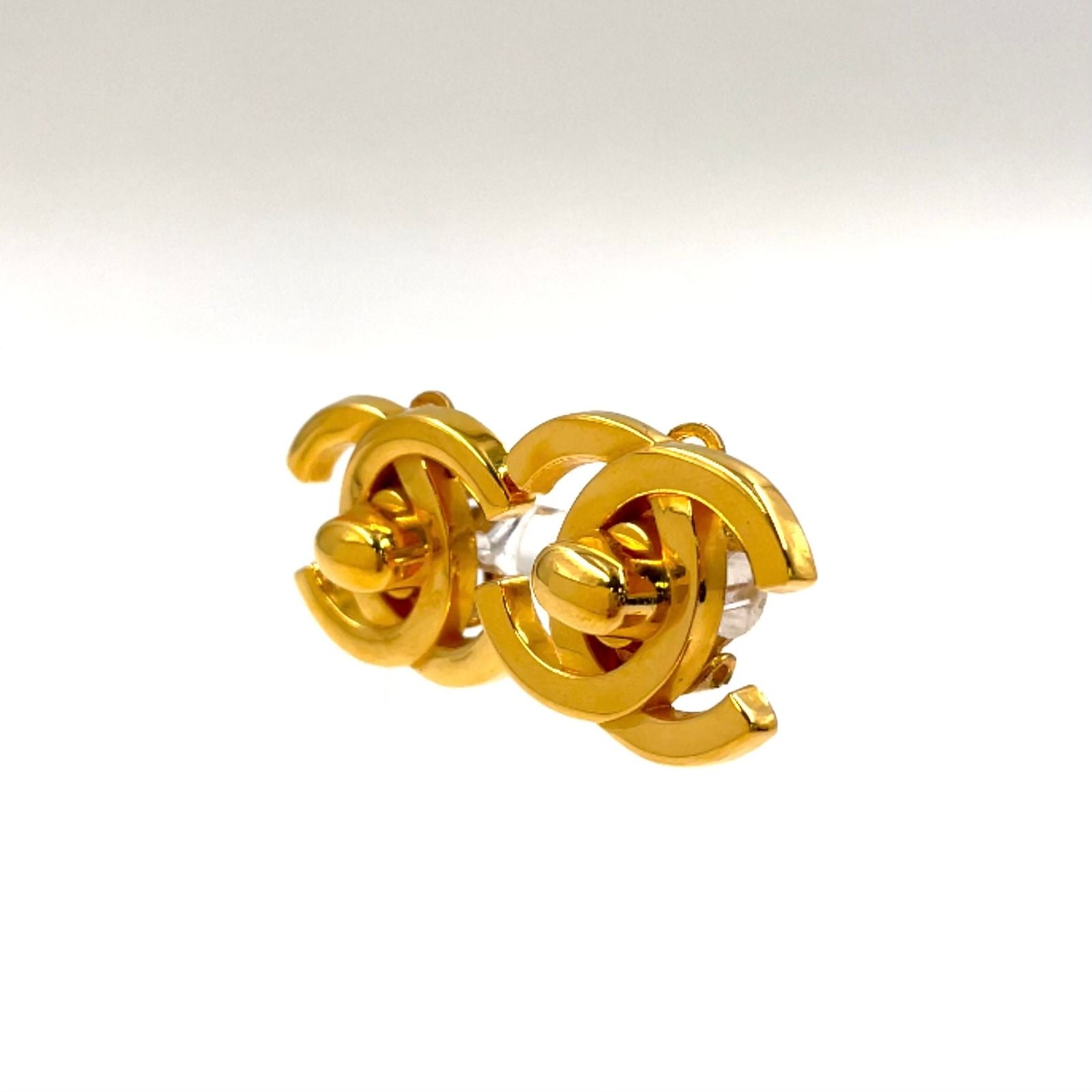 Chanel CC Logo Metal Gold Earrings — view 2