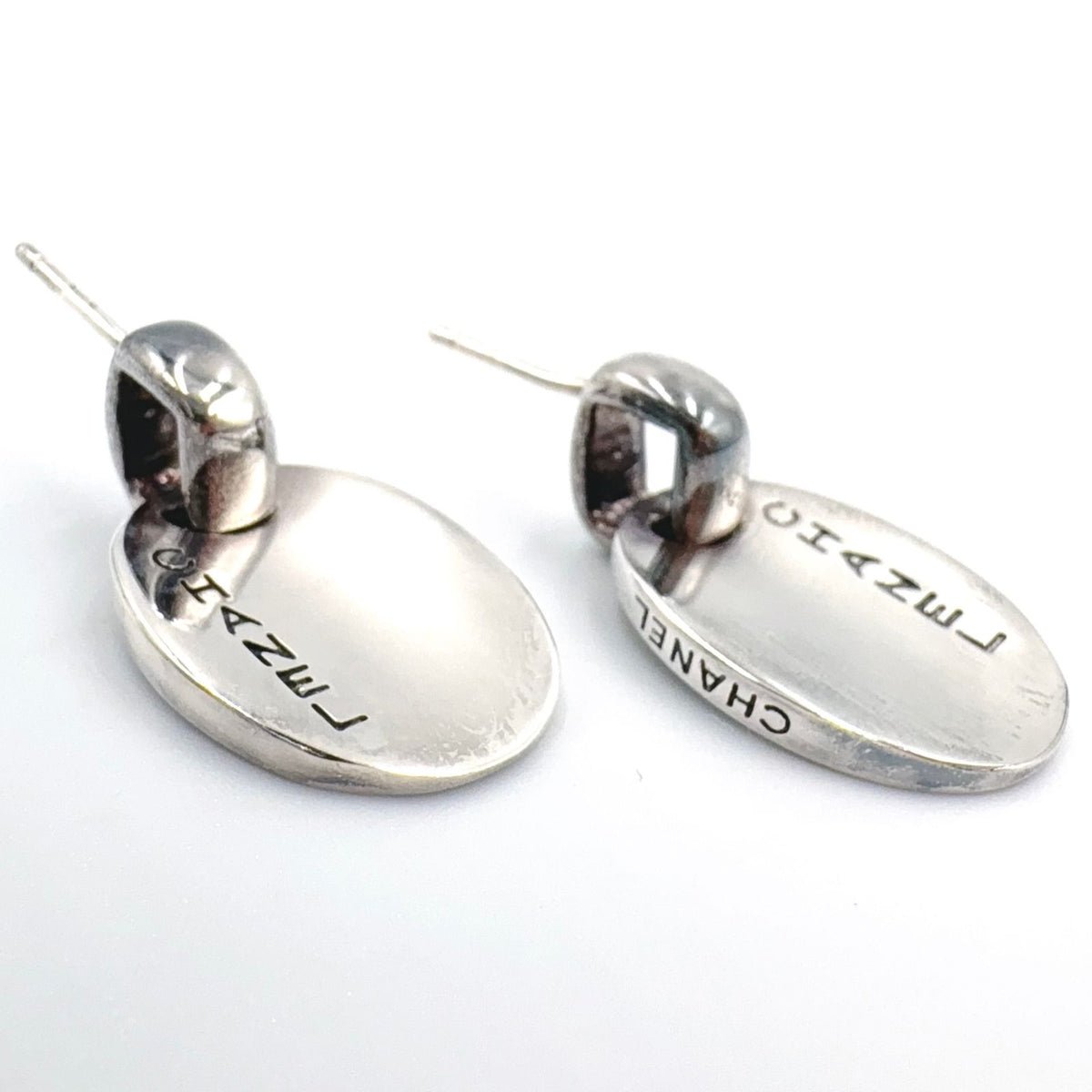 Chanel Oval Plate Log Drop Silver Earrings — view 6