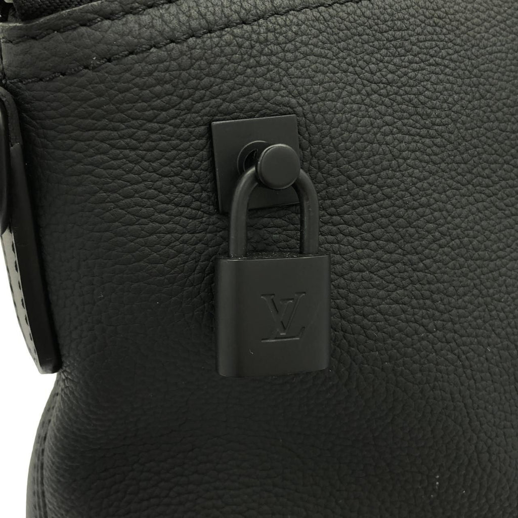 Louis Vuitton LV Aerogram Lockit Bag — view 5