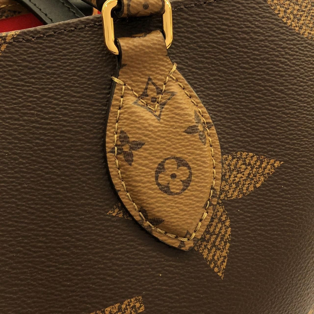 Louis Vuitton Monogram Giant On The Go MM Bag — view 7