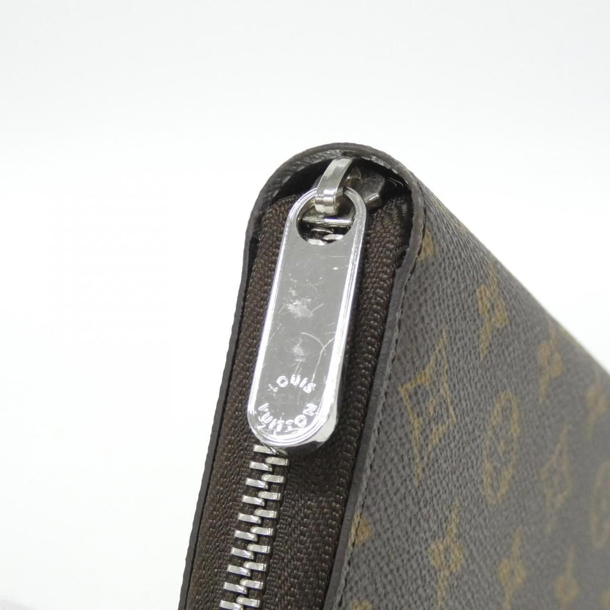 Louis Vuitton Monogram Zippy Wallet — view 3