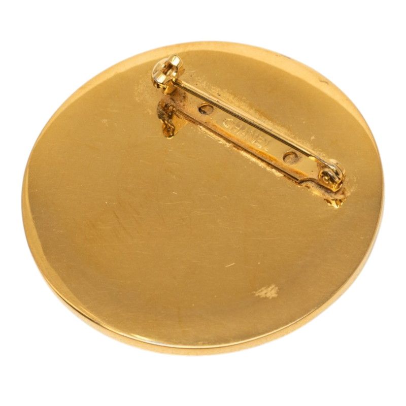 Chanel CC Logo Brooch Gold Black Plated Enamel — view 2