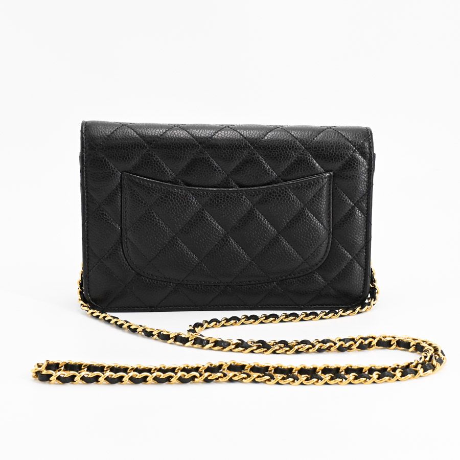 Chanel Chain Wallet Classic Shoulder Bag — view 3