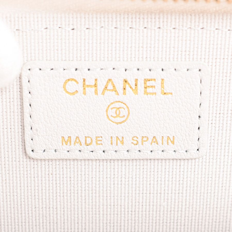Chanel Card Case — view 5