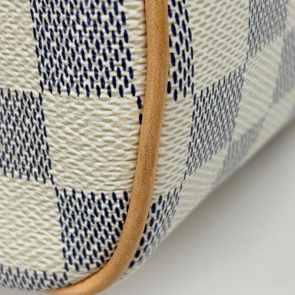 Louis Vuitton Figheri PM Shoulder Bag Damier Azur White — view 4
