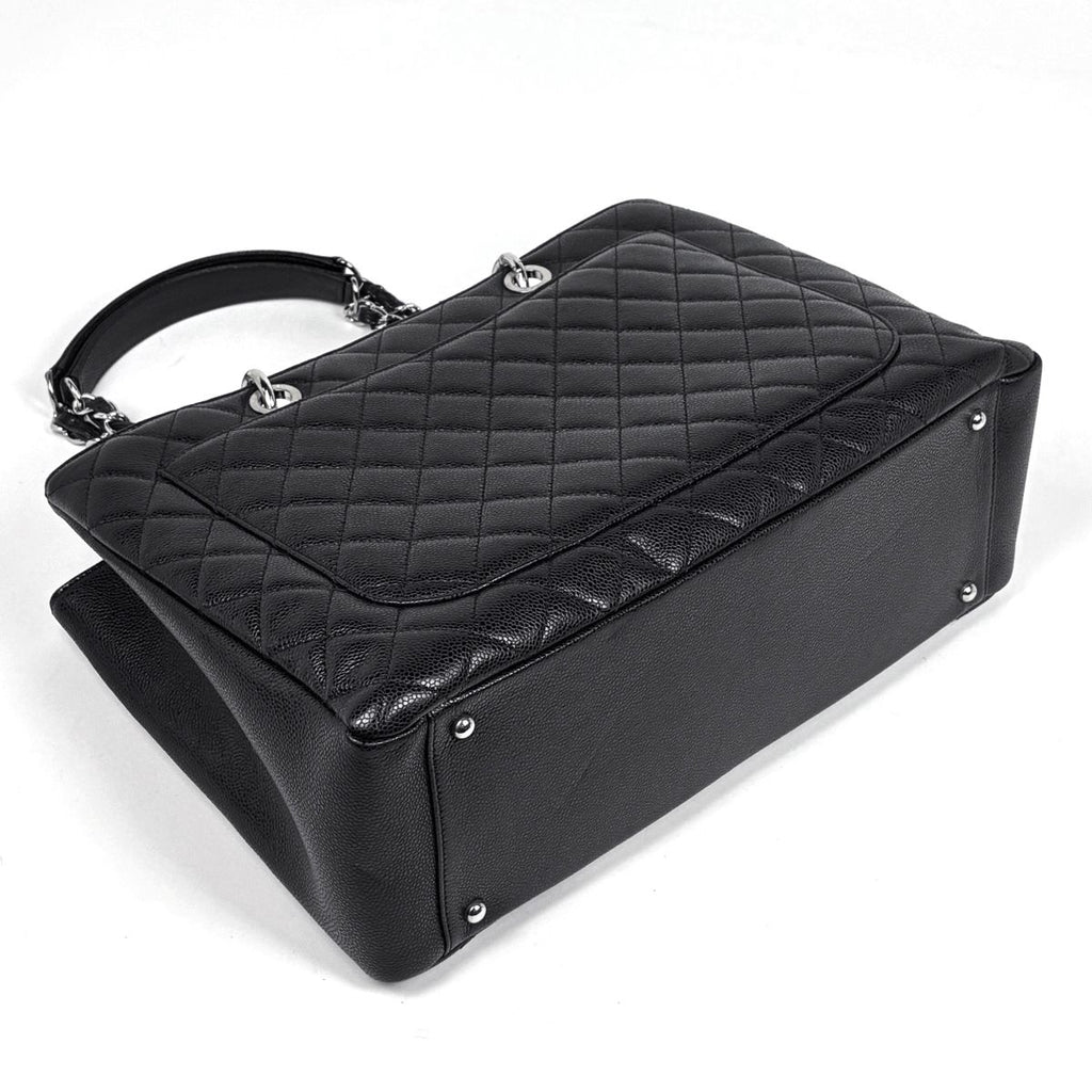 Chanel CC Logo Chain Tote Bag Quilted Caviar Leather Black — view 2