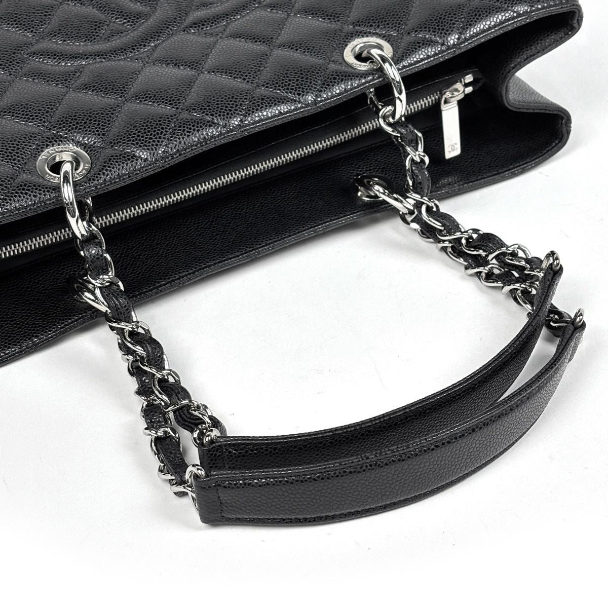 Chanel CC Logo Chain Tote Bag Quilted Caviar Leather Black — view 5