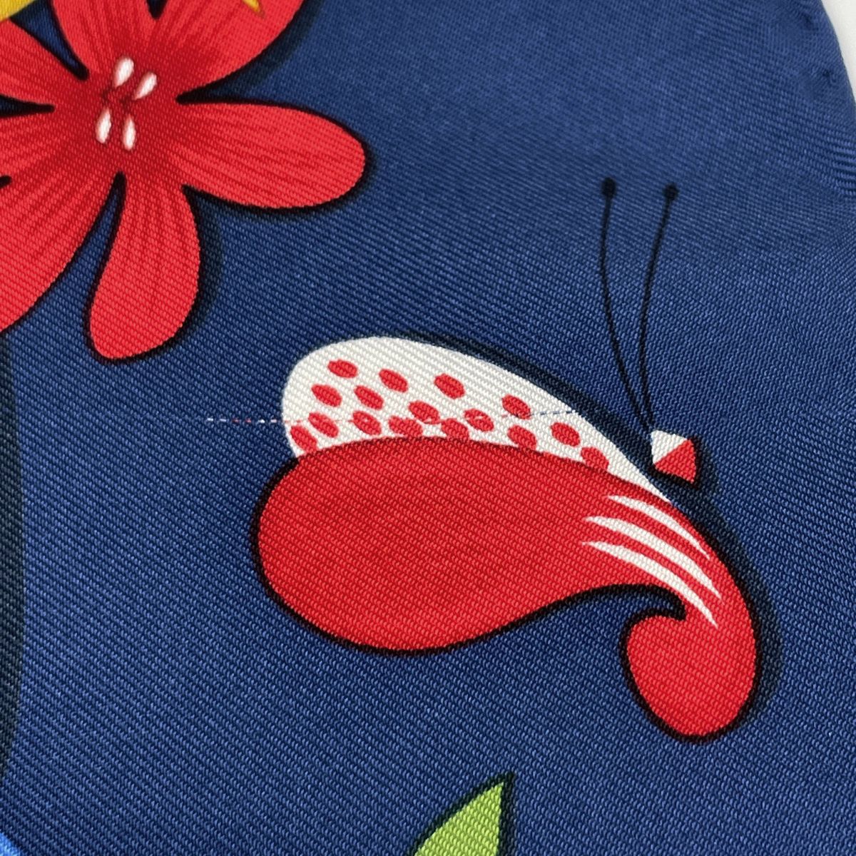 Gucci Scarf Flower Silk Blue Multicolor — view 3