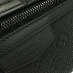 Louis Vuitton Taurillon Monogram S Cape Messenger M Shoulder Bag — view 6