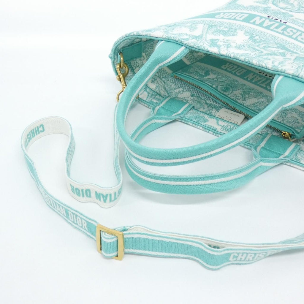 Dior Pannier Chapeau Bag — view 4