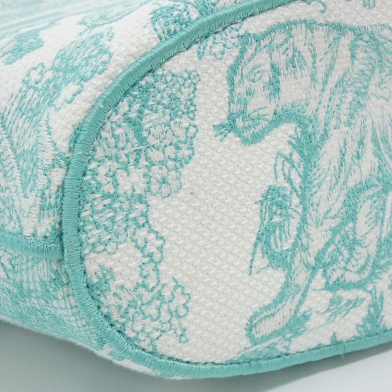 Dior Pannier Chapeau Bag — view 3