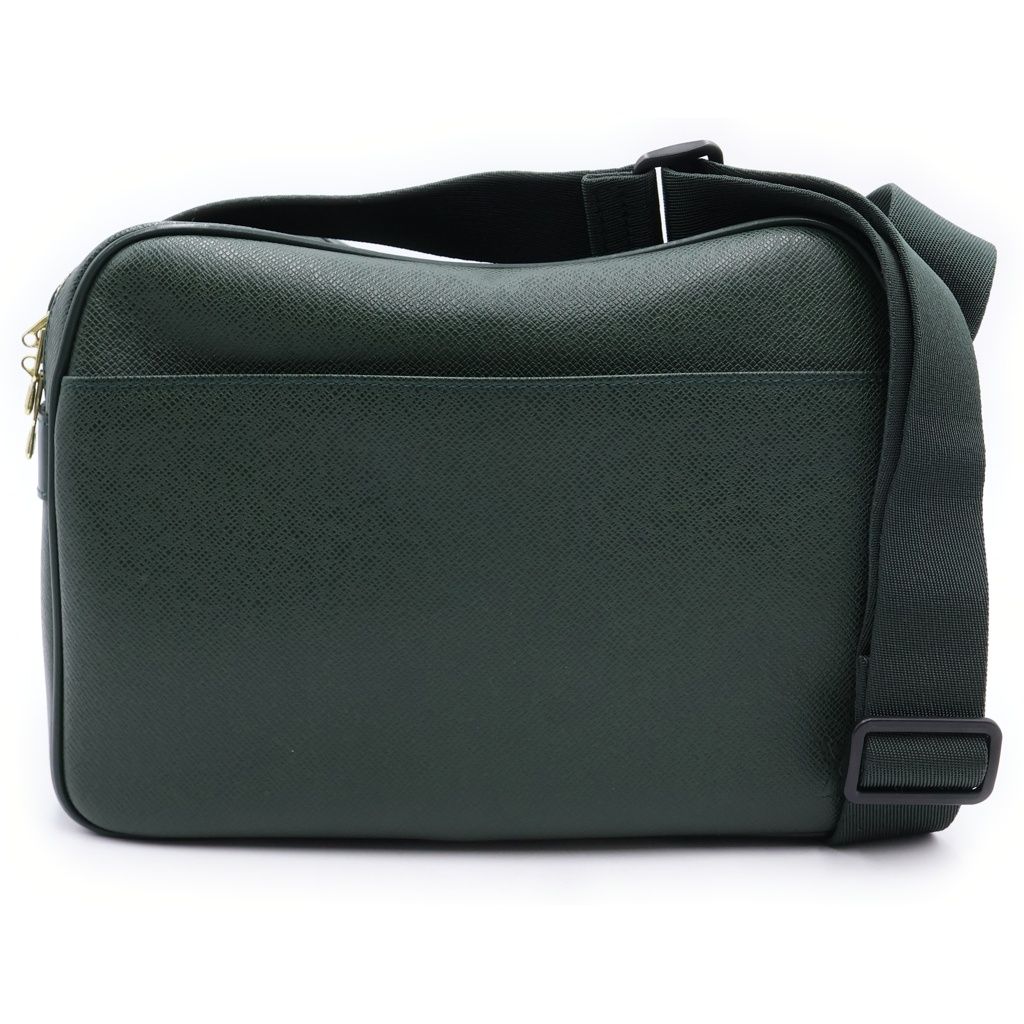 Louis Vuitton Taiga Reporter PM Epi Seer Shoulder Bag Green Leather M Gold